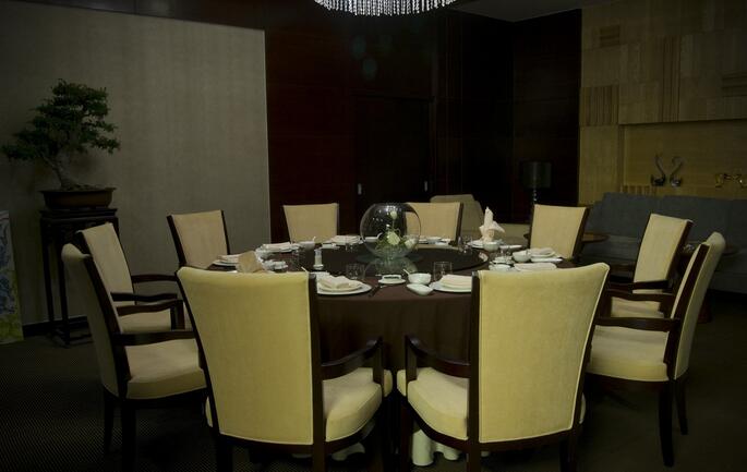 哈尔滨酒店电动餐桌